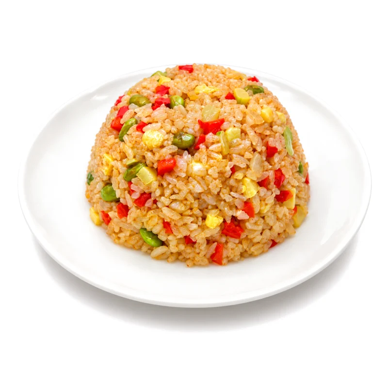 Рис с овощами — Рис, морковь, лук, перец сладкий, кабачок, бобы эдамаме, кимчи соус, соевый соус, кунжут